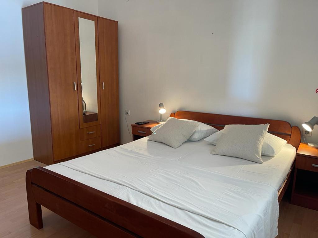 מטינה Apartments Puntica מראה חיצוני תמונה