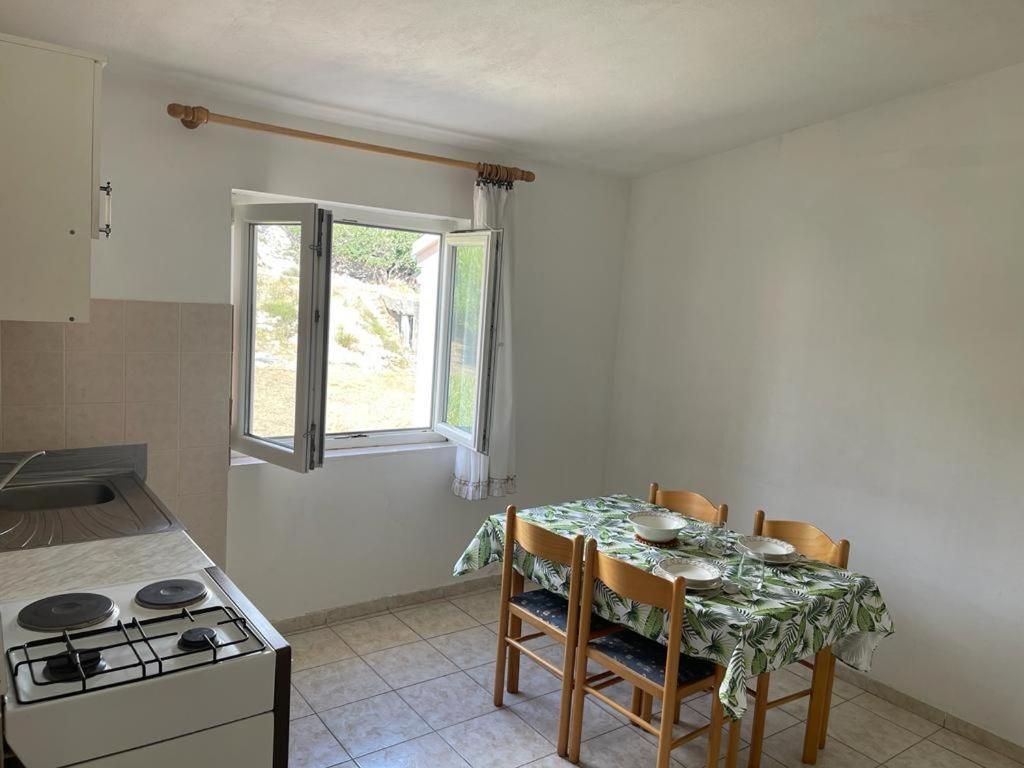 מטינה Apartments Puntica מראה חיצוני תמונה