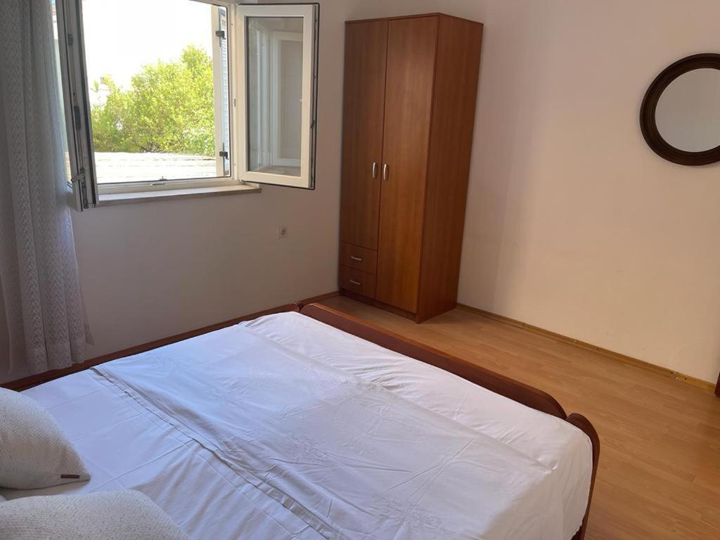 מטינה Apartments Puntica מראה חיצוני תמונה