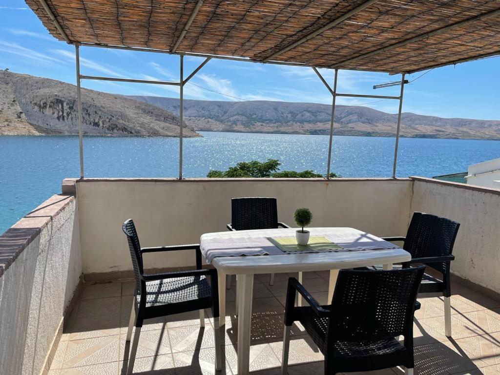 מטינה Apartments Puntica מראה חיצוני תמונה