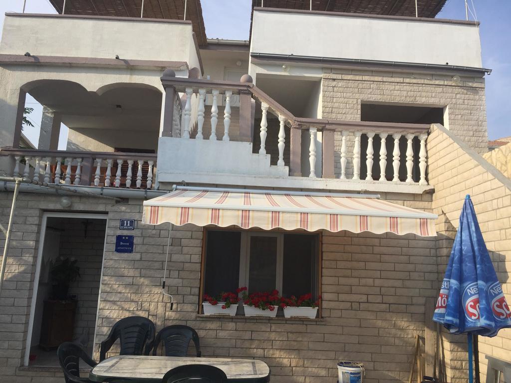 מטינה Apartments Puntica מראה חיצוני תמונה